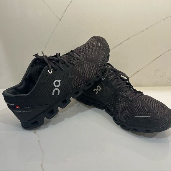 On Cloud Men's Charcoal Athletic Shoes - Picture 3 of 14